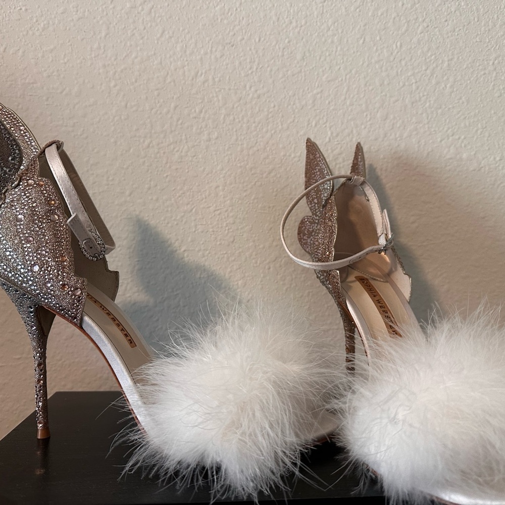 Elegant Butterfly Embellished Heels - Picture 2 of 3